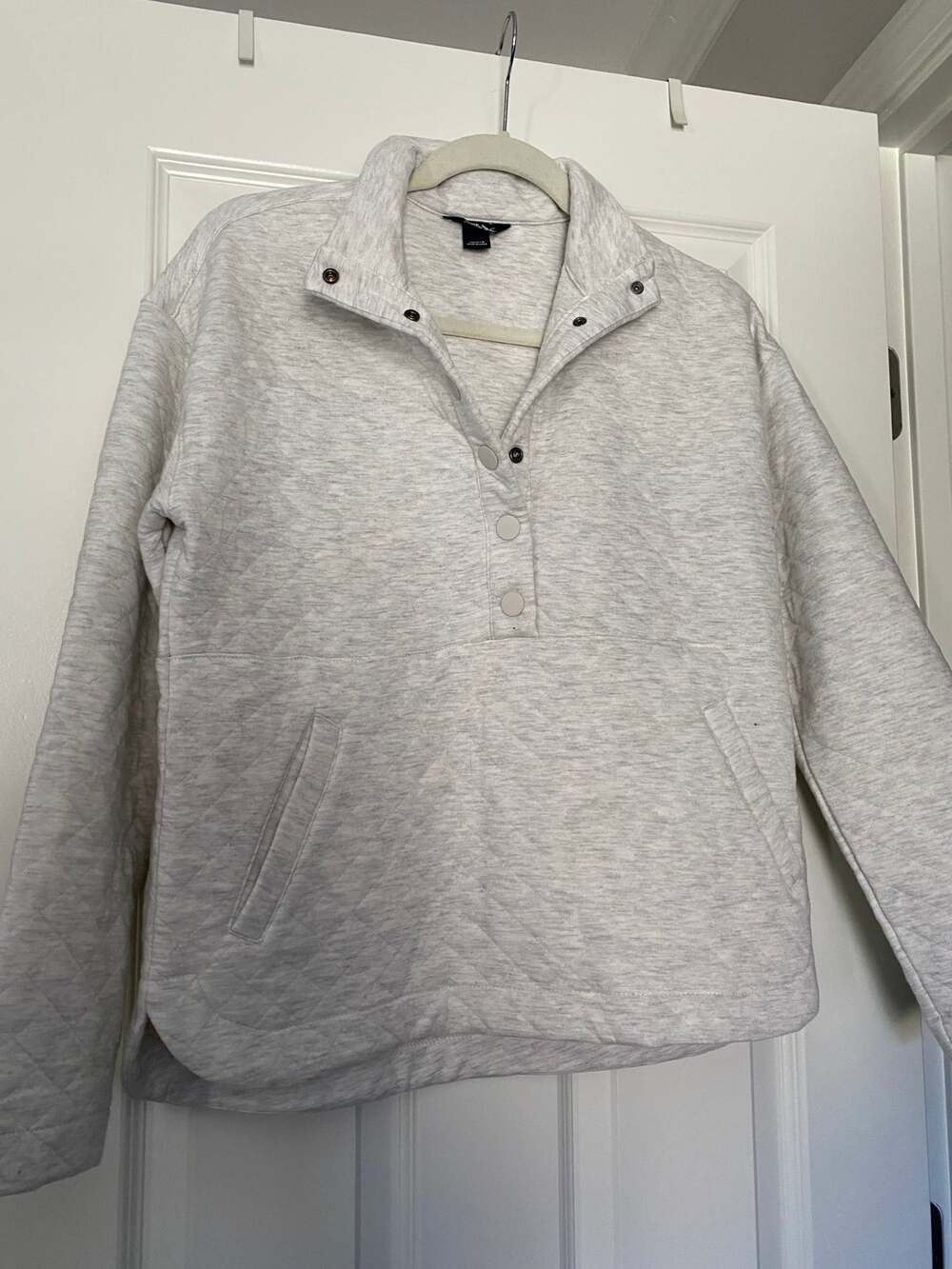 Eddie Bauer Pullover Heather Gray Quilted